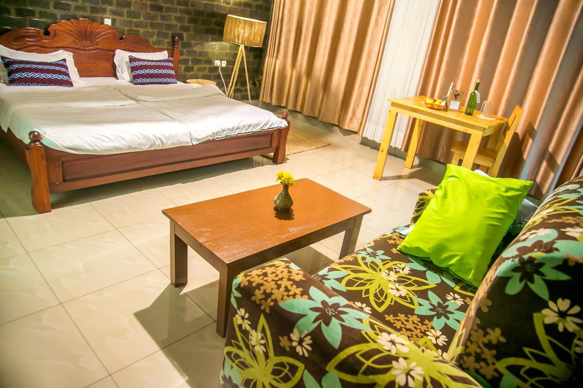 Karisimbi Cave Resort Ruhengeri Extérieur photo