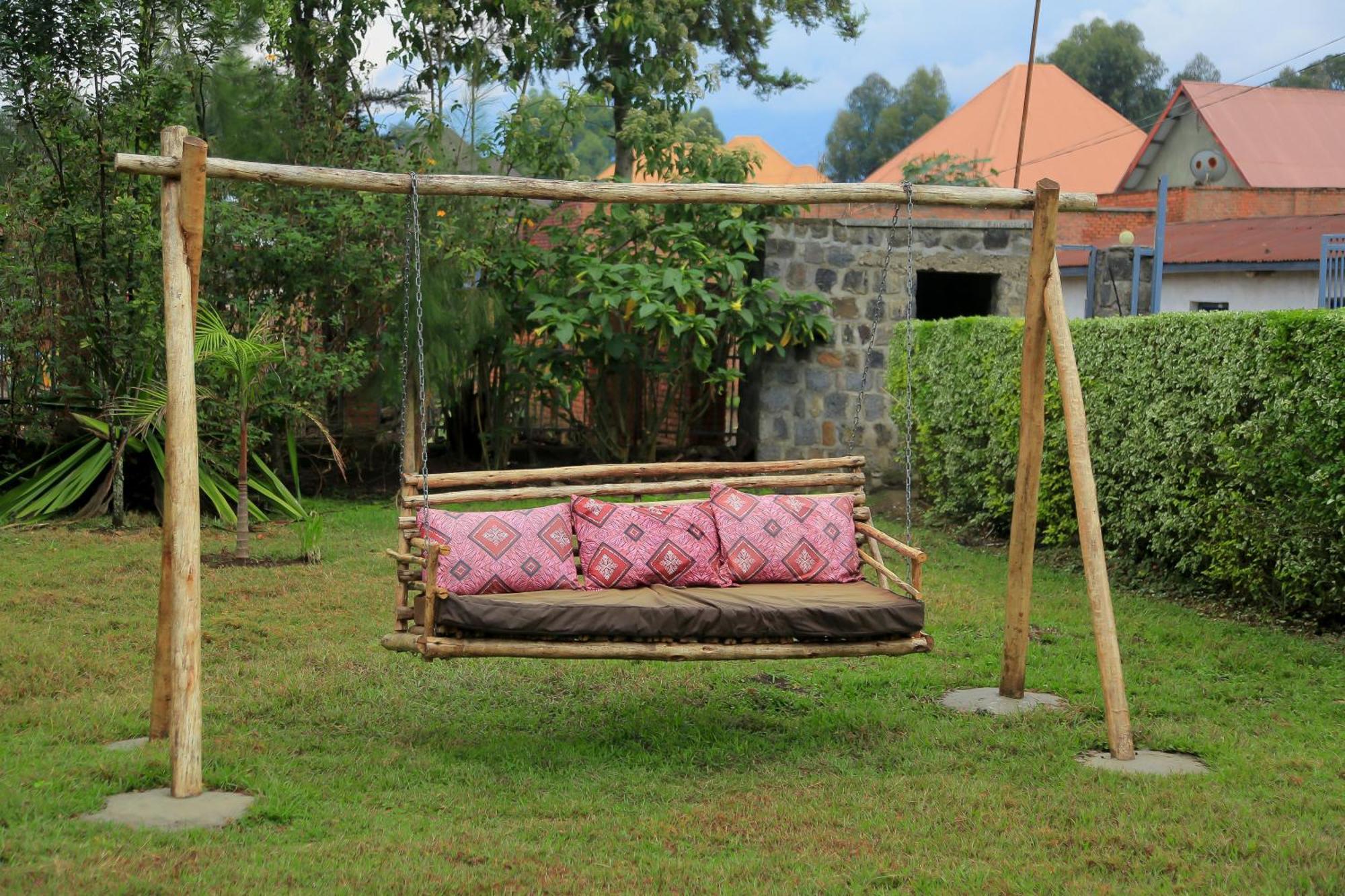 Karisimbi Cave Resort Ruhengeri Extérieur photo